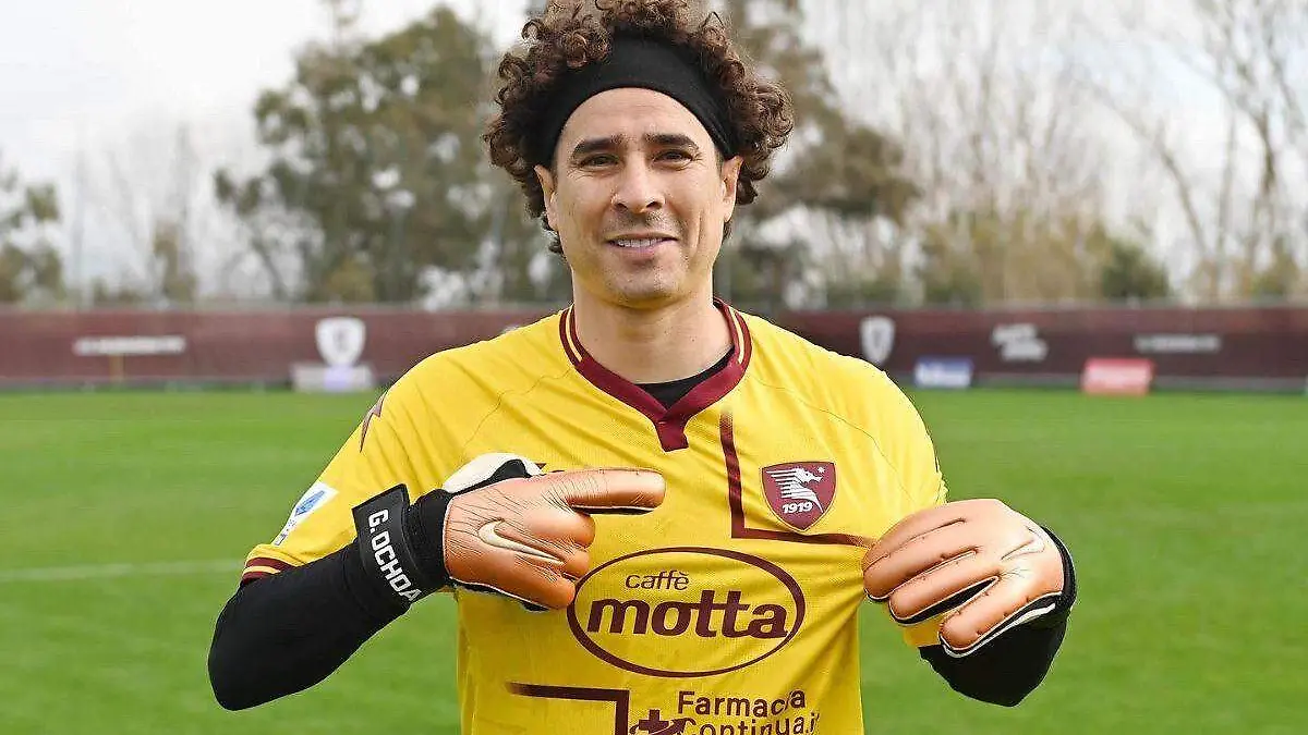 Memo Ochoa ya firmó con el Salernitana aquí los detalles del contrato